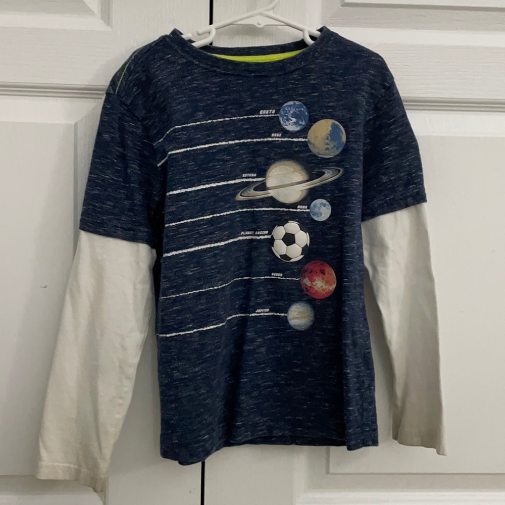 PLANET SOCCER LONG SLEEVE TEE